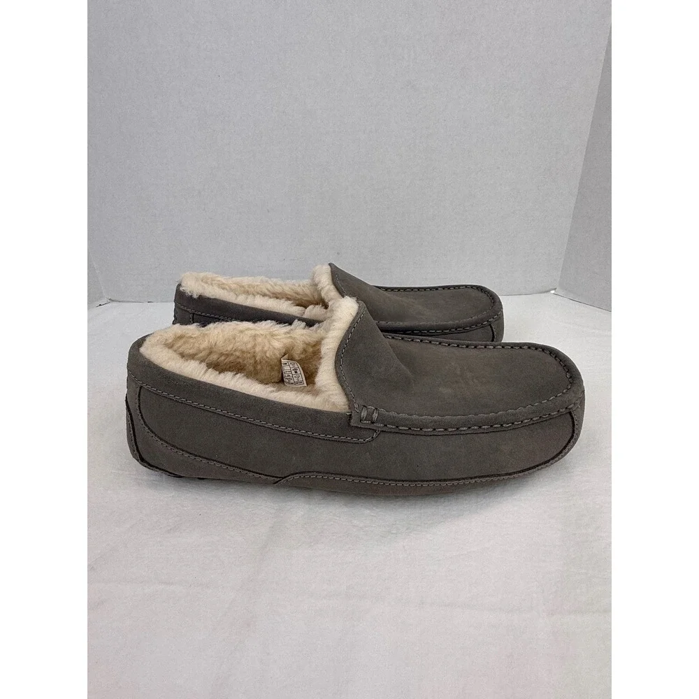UGG Ascot Charcoal Grey Suede Sherpa Slippers‎ Mens Loafers 1101110 Size 11 Wide